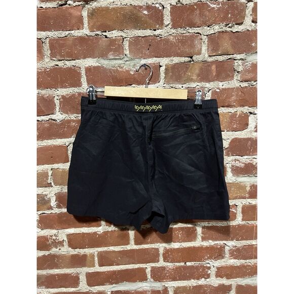 The North Face Women’s Black Outdoor Nylon Hiking Shorts Size Medium - Picture 2 of 3